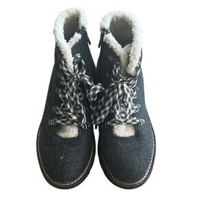Madden NYC Stylish Gray Women's Winter Boots with Houndstooth Laces